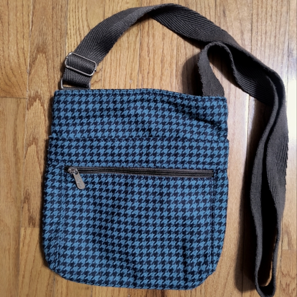 3/$10⭐ Thirty-One crossbody bag purse, blue/navy/brown hounds tooth